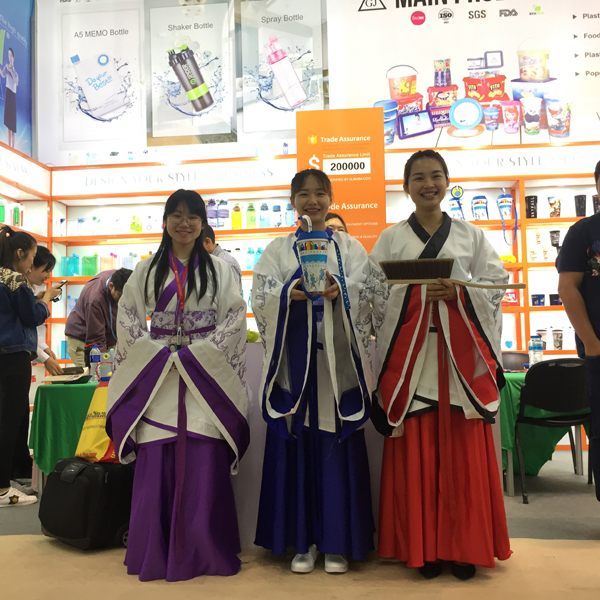 Welcome to our booth on the 121th Canton fair