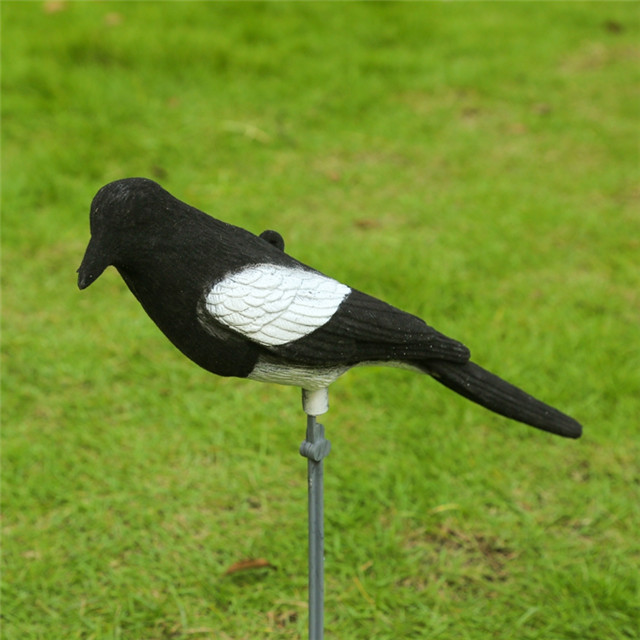 Outdoor Hunting Decoy Plastic Bait Magpie Animal Mould Simulation
