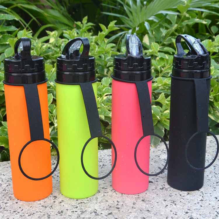  New Innovation Wholesale Foldable Silicone Sports Water Bottle