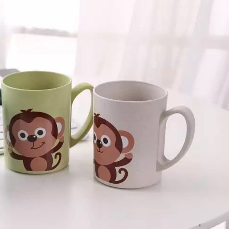 Animal Mini Wheat Straw Plastic Water Bottle Biodegradable Mug Eco Friendly Bottle for Water Coffee 