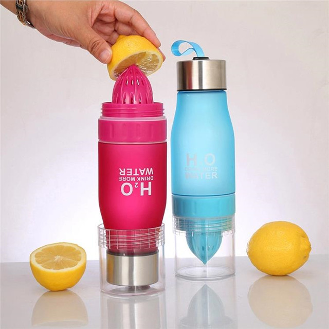 lemon juice water bottle
