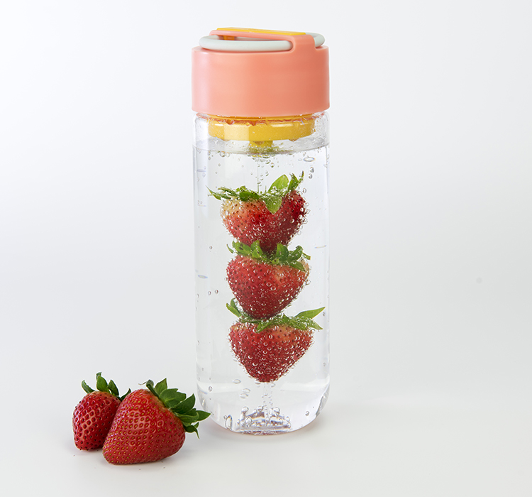 700ML Wholesale BPA FREE Plastic Fruit Infuser Water Bottle Buy fruit
