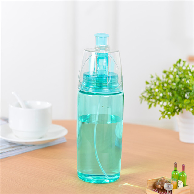 Creative Button Water Bottle Travel Mist Spray Plastic Water Bottle