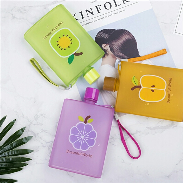 Hot Selling Unique Design BPA Free Flat Mini Water Bottle