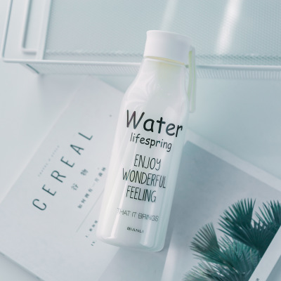 500ml Creative Design Plastic Water Bottle "Enjoy Wonderful Feeling"