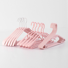 Factory Supply High Quality Intergrated Seamless Plastic Hanger
