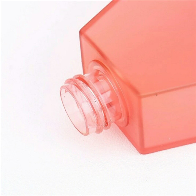 300ml Flat Bottle Matte Black Bottle Plastic BPA Free Unique Water Bottles