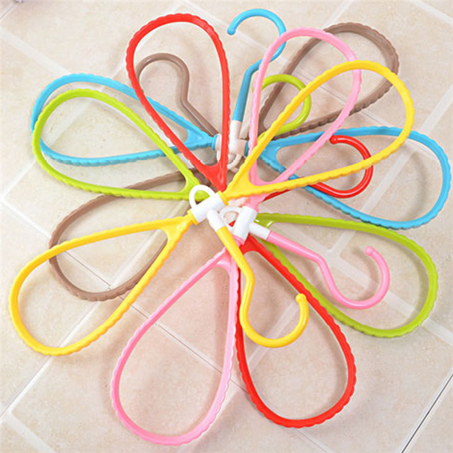 Wholesale Market Eco-Friendly Plastic Clothes Hanger Rack OEM