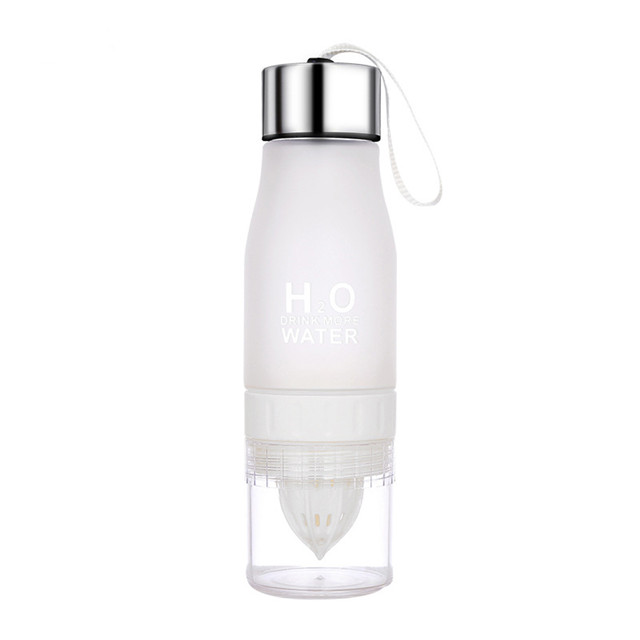 Free Sample Plastic Sports Fruit Infuser Water Bottle with Handle, Lemon Juice Bottle