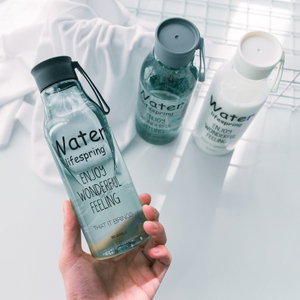 500ml Creative Design Plastic Water Bottle "Enjoy Wonderful Feeling"