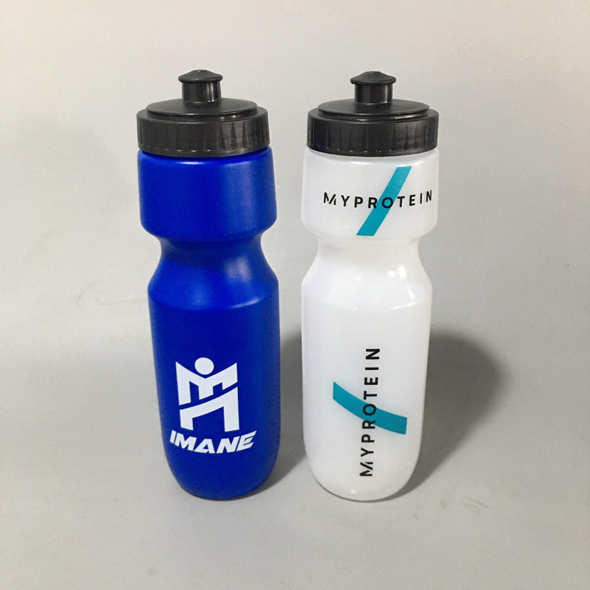 THVALUE Wholesale Custom Logo 700ml PE Sports Water Bottle Food Grade Bpa Free Squeeze Bike Water Bottle For Cycling