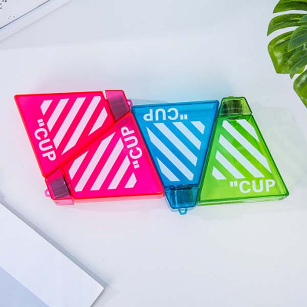 Plastic triangle bottle gift mini flat portable life department store handy bottle