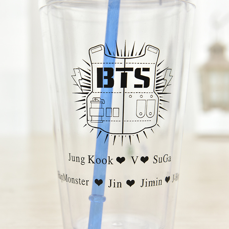 Customized Double Wall Plastic Christmas Straw Cup With Straw Lid