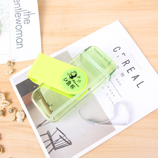 Custom logo cartoon cute u disk suction bottle plastic drinking water bottles mini portable