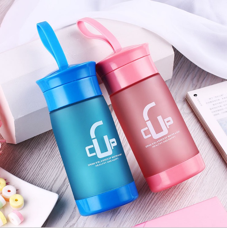Four Colors To Chooose Simple Cute 380ml Plastic Sport Water Bottle With Tea Infuser
