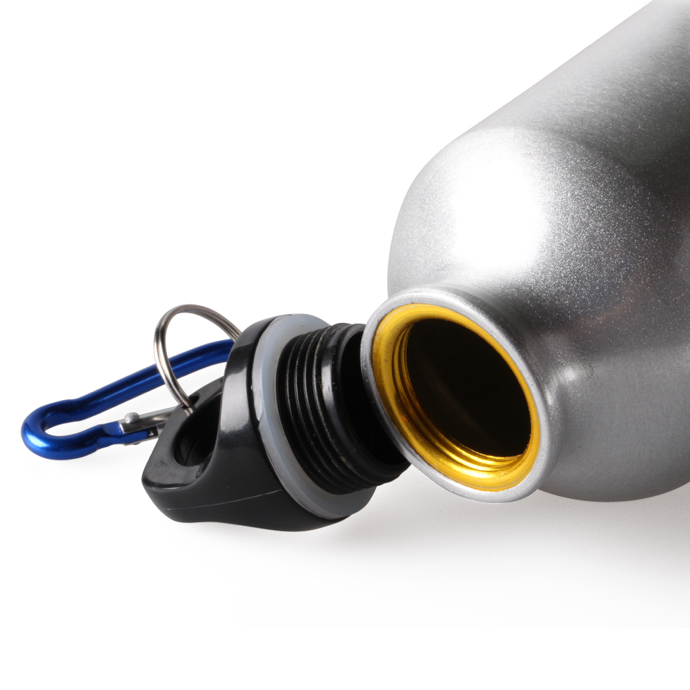  China hot water bottle