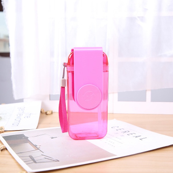 Custom logo cartoon cute u disk suction bottle plastic drinking water bottles mini portable