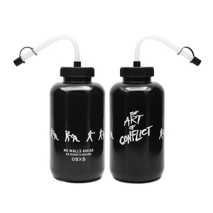 Large Capacity Space Plastic Boxing Water Bottle With Straw