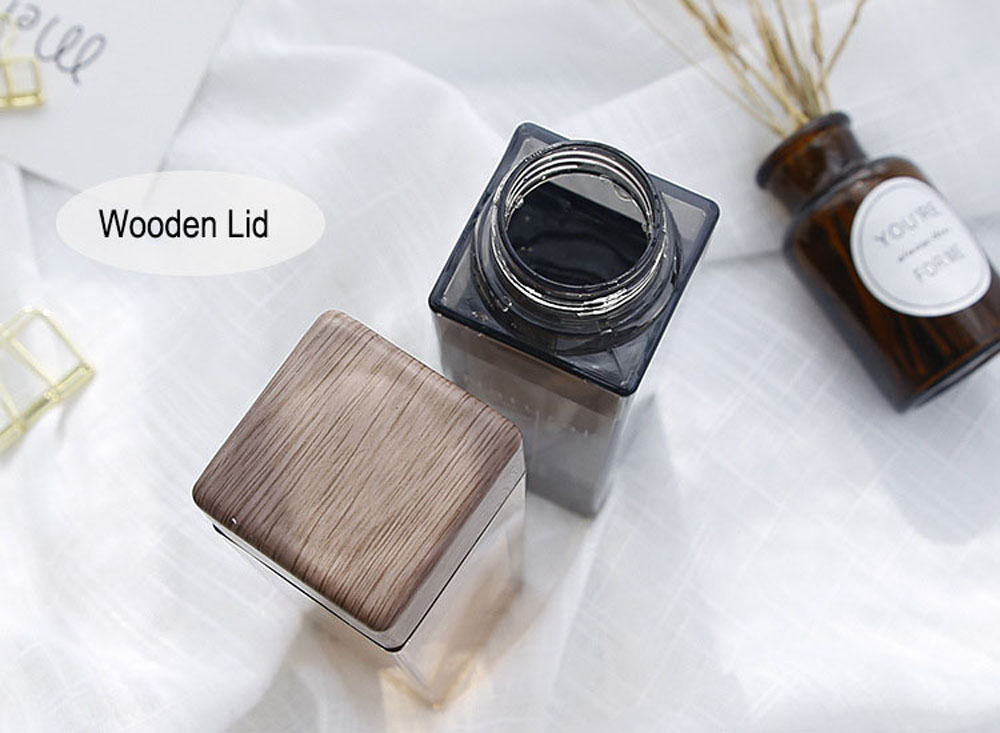 1pcs Fashion Animal Kettle Square Shape With Wood Grain Lid Plastic Bottle Square