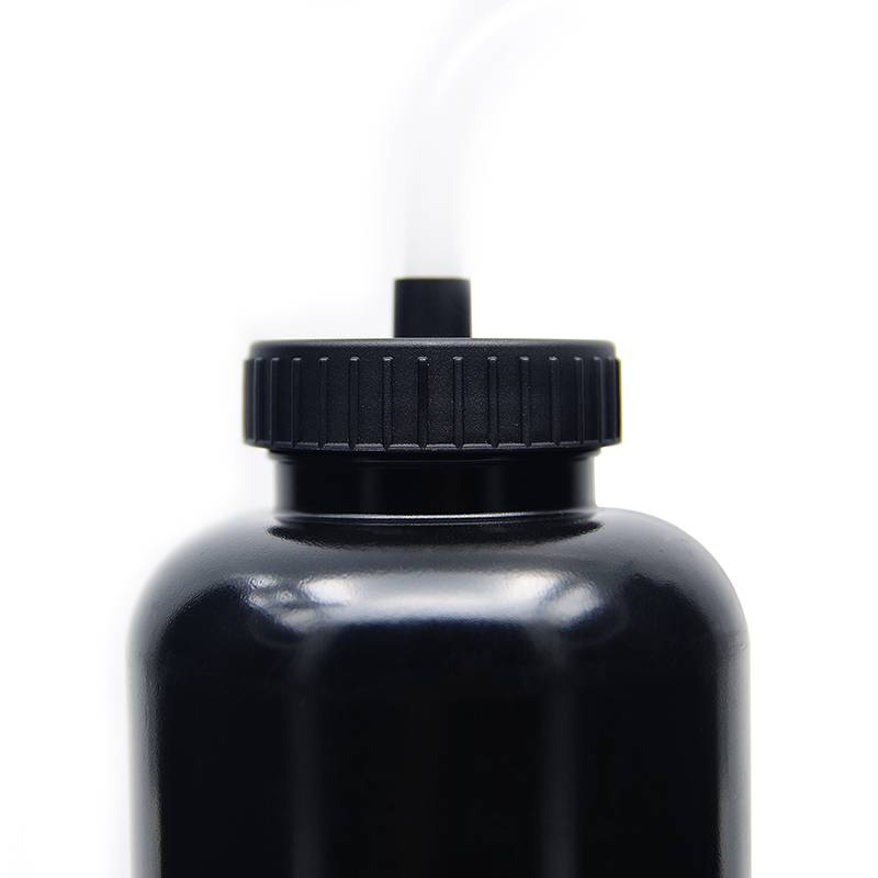 Large Capacity Space Plastic Boxing Water Bottle With Straw