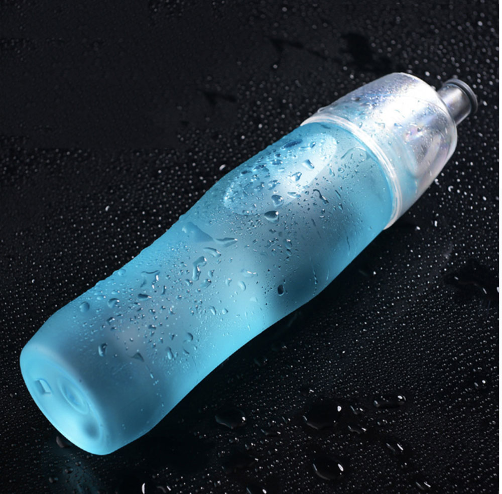 740ml Creative Spray Bottle Moisturizing Cycling Sports Mist Spray Travel Water Bottle