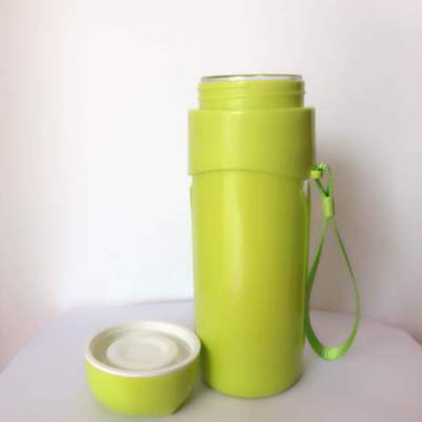 Sports kettle Fresh fruit green plastic water bottle