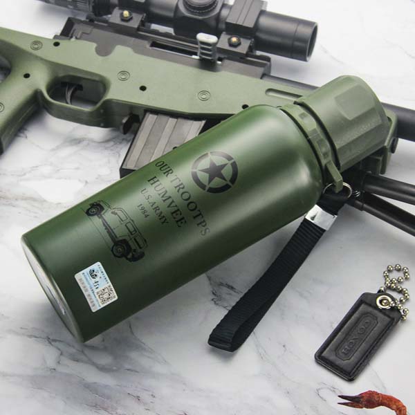 Outdoor travel ironing nozzle sports insulation kettle 304 stainless steel vacuum large capacity water bottle