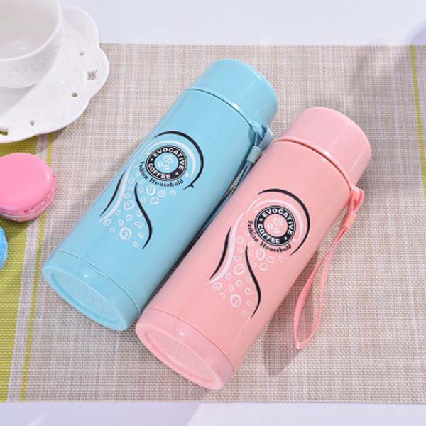 Double glass water bottle drop portable with simple ironing belt rope 