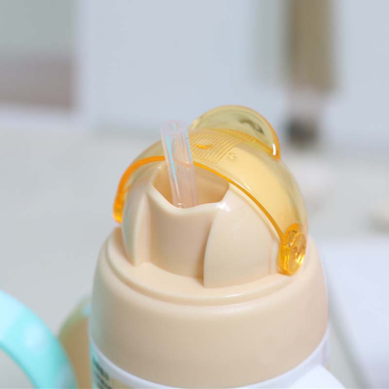 straw handle water bottle