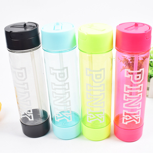  Safe Water Bottle with Straw And Handle Pill Bottoms Sports Bottle for Outdoor Hiking Camping Fitness 700ml