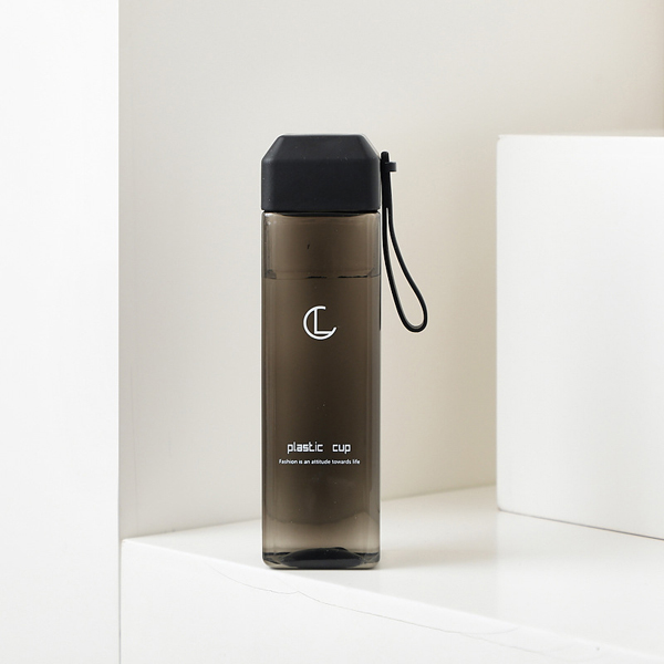 Custom Environment-friendly Plastic Bottle Fashion Simple Sports Water Bottles