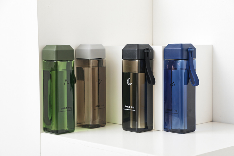  fashion plastic water bottle