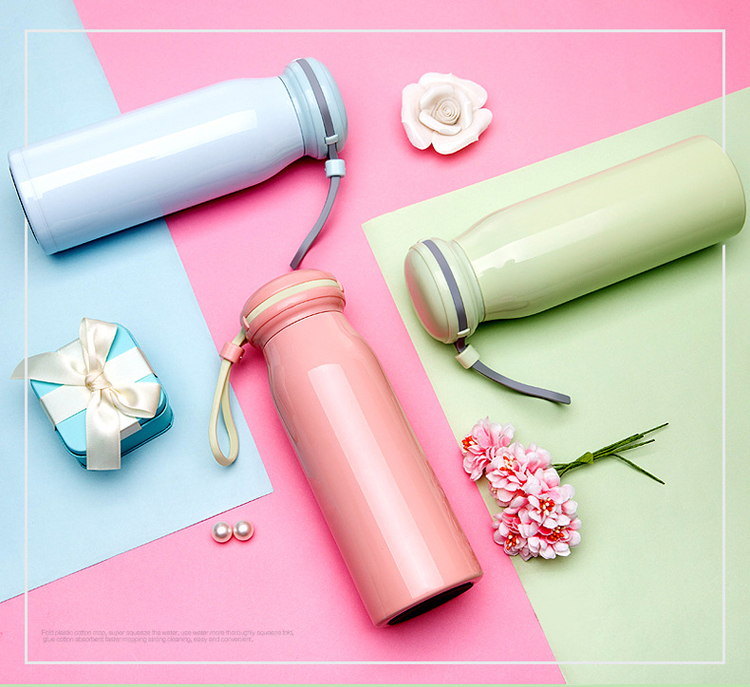  students with rope bottle