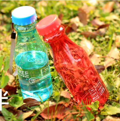 Frosted High Quality Plastic Portable Unbreakable Soda Bottle Sealed 550ml Kettle